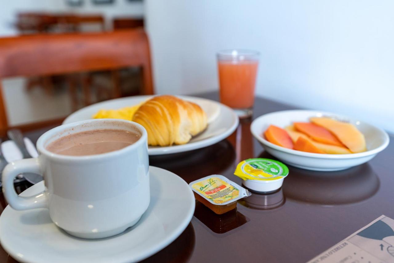 Hotel El Campin Bogota Ngoại thất bức ảnh